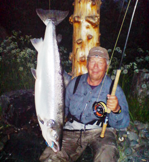 Göran med sin laks nr. 5000 på over 7 kilo - alle på flue!