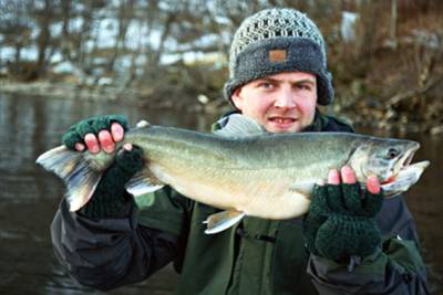 Heldig førstereisgutt i Skogseidvatnet!