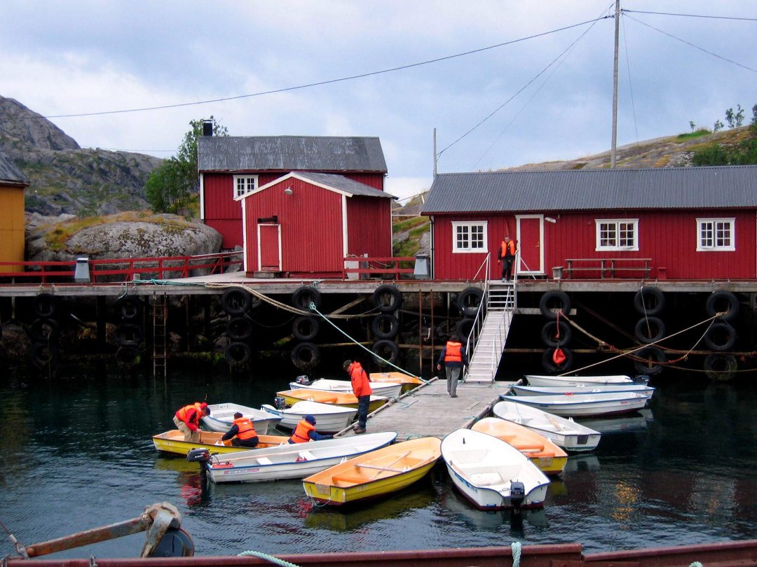 Strengere krav til utenlandske turisfiskere.
