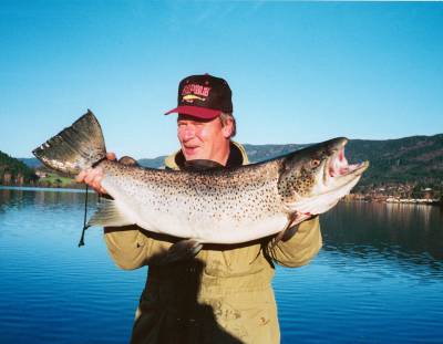 Bli med i vårt team i jakten på storfisk  i Tyrifjorden