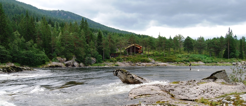 Svensk fisker druknet i Orkla - tysk fisker omkom i Lærdal