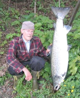Årets første laks på over 20 kilo!