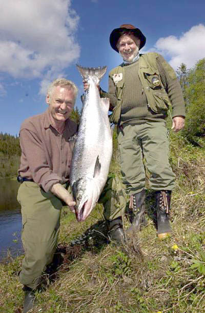 Slik lurer du storlaksen i Bjøra og Namsen!