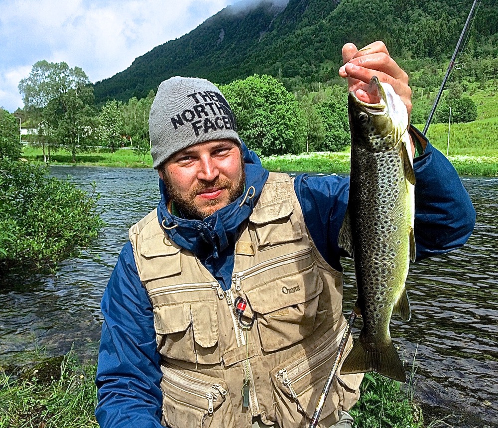 Et slag i trynet på reiselivsnæringa i Jølster