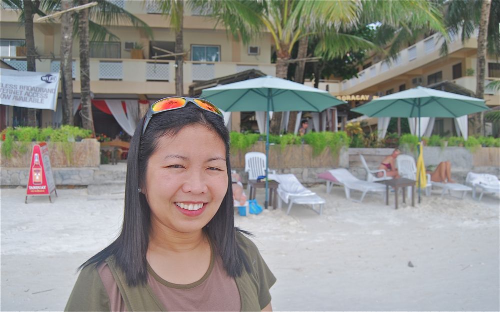Vicky Salem - en av pinoerene på Boracay