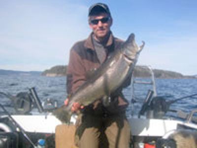 Trollingflåten jager storørreten i Tyrifjorden!