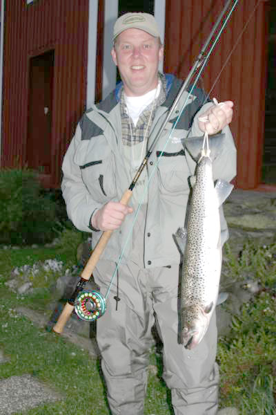 Skjønnheten falt for en Green Highlander!