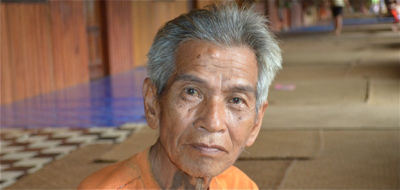 Møte med høvdingen i hodejegernes regnskog på Borneo