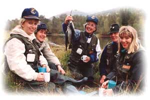 Fiskere bør pålegges å bruke flytevest!