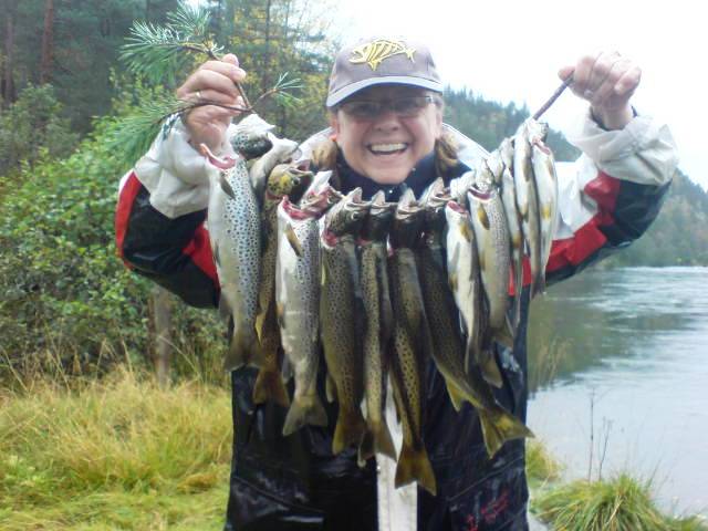 Fin avslutning på ørretfisket i Jølstra