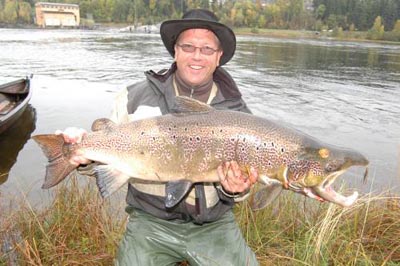 Drammens-laks på 16,1 kilo!