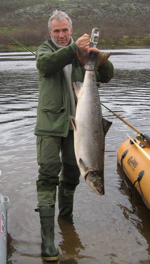 Skumle ting skjer med villaksen ute i havet!