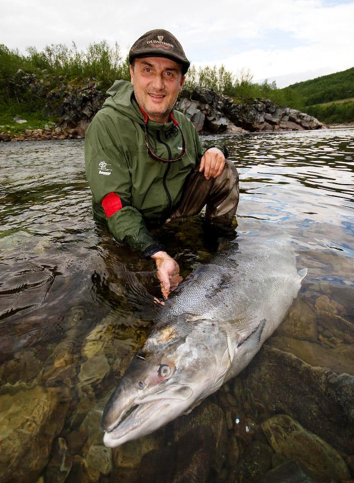 Ny kjempegod lakse-sesong i Repparfjordelva 