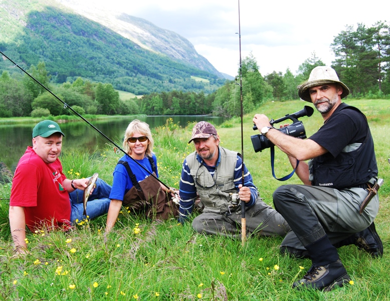 Russiske sportsfiskere slipper ørreten levende tilbake