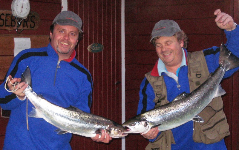 Gutta fra Skedsmokorset åpnet ballet i Stordalselva!