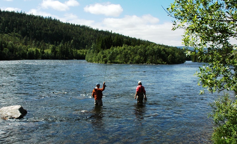 Tya er en av  Norges beste ørret-elver for fluefiske