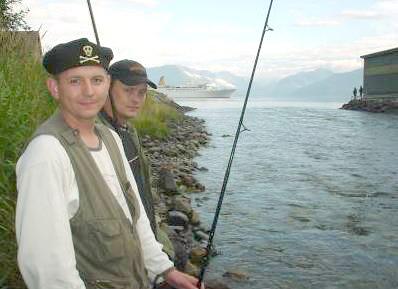 Kjempestart for Vikja-elva!